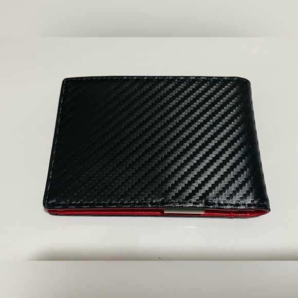 Runbox Wallet - Picture 2 of 6